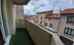 Appartement T3 Cournon centre ville - Image 2