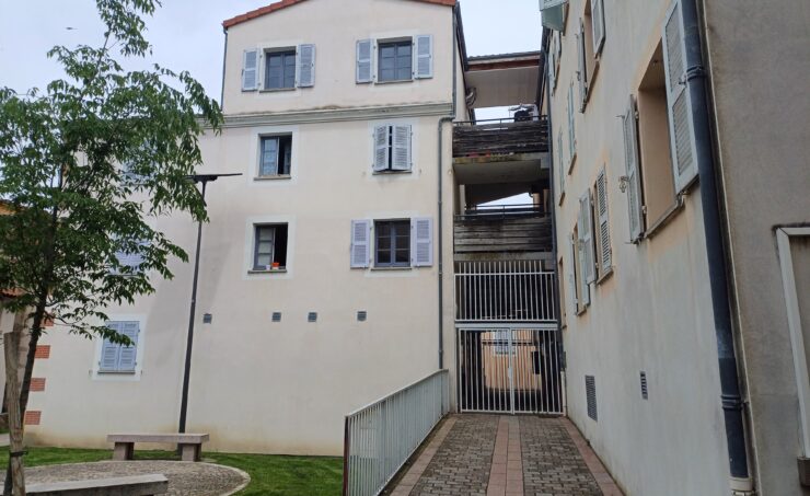Appartement T3 71m² 63500 ISSOIRE - Image 7