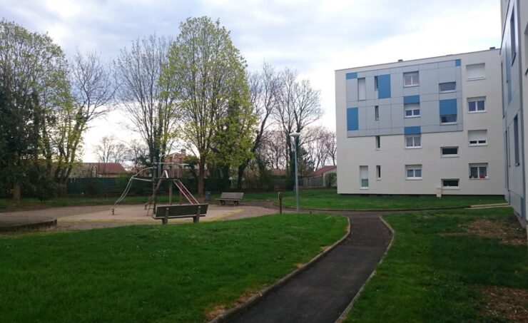 Appartement T5 et + 93m² 63260 AIGUEPERSE - Image 2