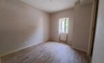 Appartement T1 30m² 63410 CHARBONNIERES LES VIEILLES - Image 1
