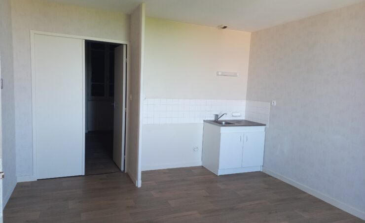 Appartement T1 30m² 63310 RANDAN - Image 1