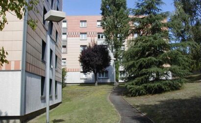 Appartement T5 et + 94m² 63120 COURPIERE