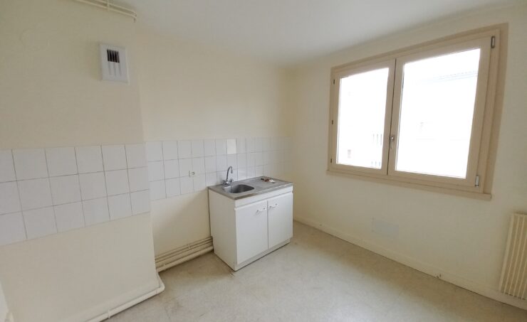 Appartement T4 69m² 63700 ST ELOY LES MINES - Image 1