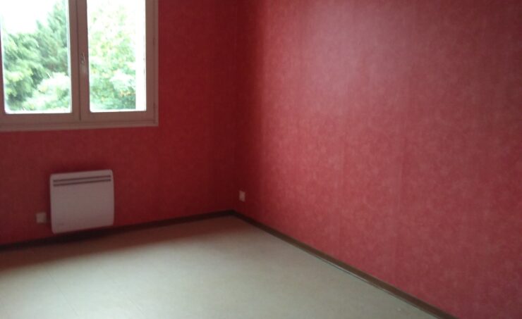 Appartement T3 69m² 63120 COURPIERE - Image 3