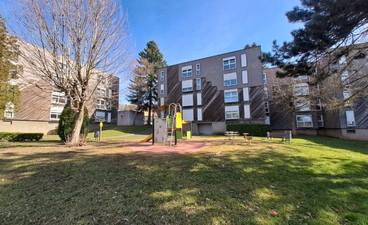 Appartement T4 80m² 63780 ST GEORGES DE MONS - Image 3