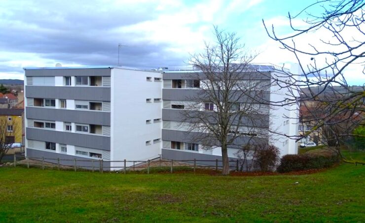 Appartement T2 49m² 63460 COMBRONDE - Image 3