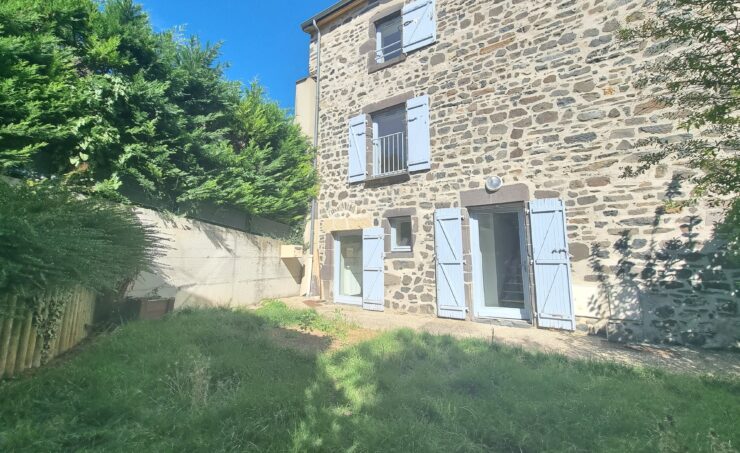 Maison T5 et + 100m² 63540 ROMAGNAT - Image 2