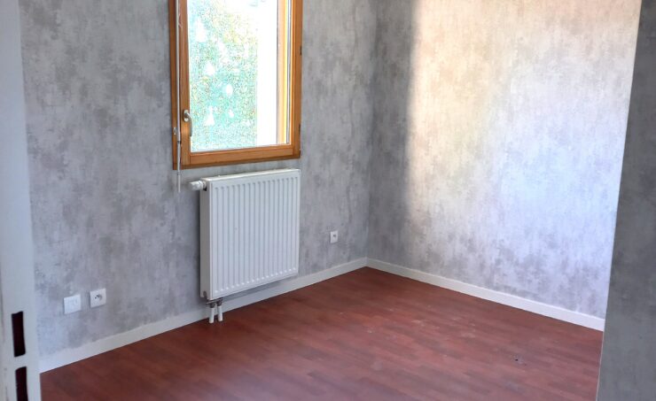 Maison T5 et + 99m² 63390 ST GERVAIS D AUVERGNE - Image 4