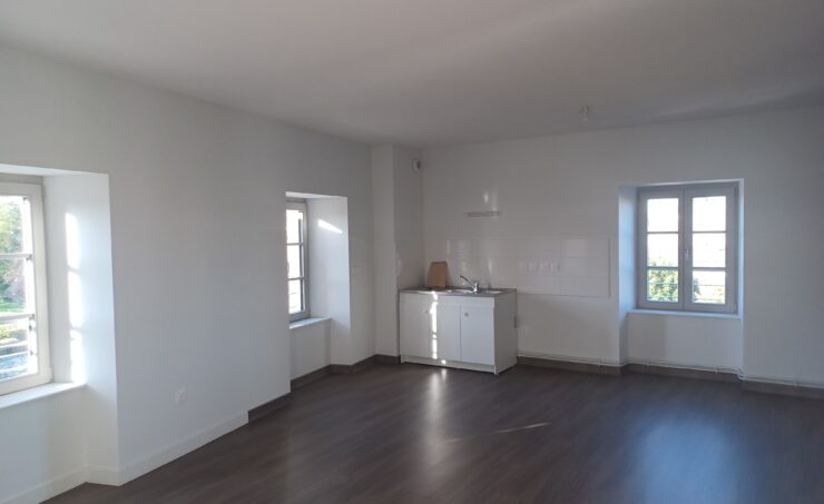 Appartement T4 82m² 63200 MOZAC - Image 2