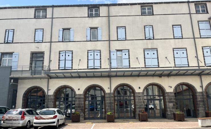 Appartement T3 86m² 63350 MARINGUES - Image 3