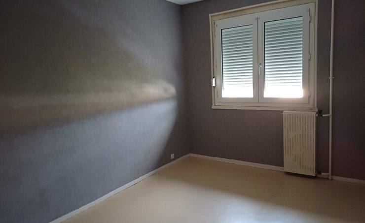Appartement T4 92m² 63120 COURPIERE - Image 3