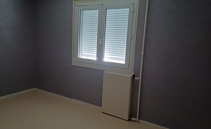 Appartement T4 92m² 63120 COURPIERE - Image 5