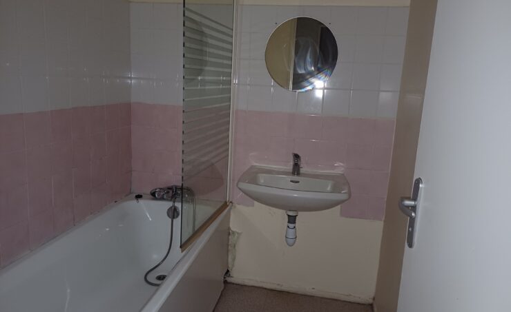 Appartement T4 92m² 63120 COURPIERE - Image 6