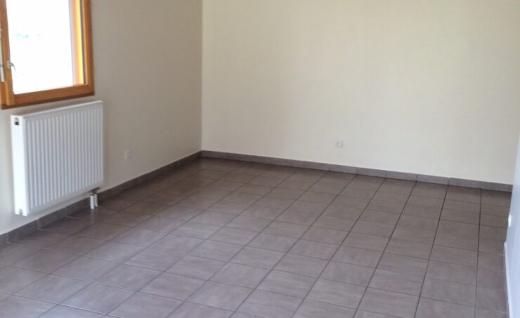 Maison T4 86m² 63390 ST GERVAIS D AUVERGNE - Image 1