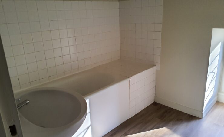 Appartement T5 et + 59m² 63380 PONTAUMUR - Image 3