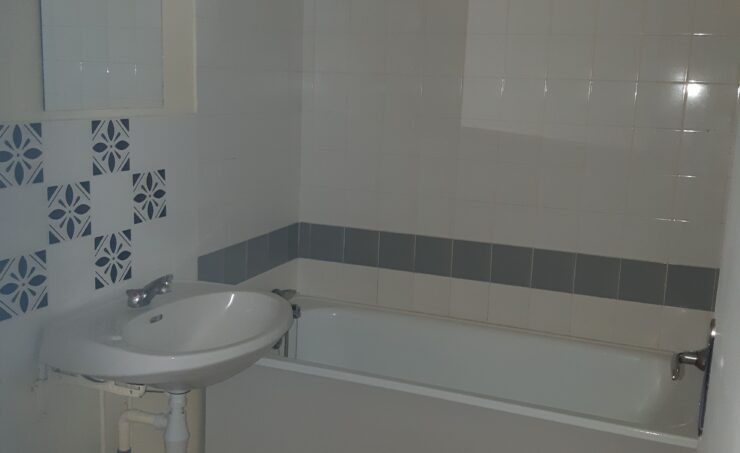 Appartement T3 67m² 63380 ST AVIT - Image 4