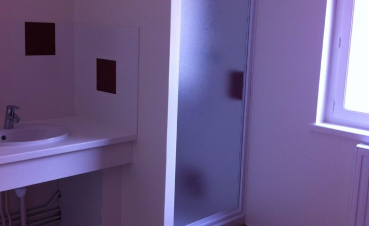 Maison T4 75m² 63880 OLLIERGUES - Image 4