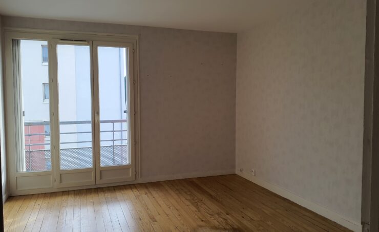 Appartement T3 54m² 63600 AMBERT - Image 1