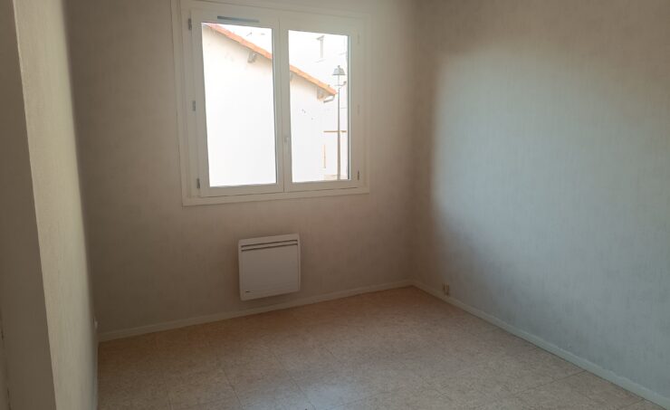 Appartement T4 78m² 63800 COURNON D AUVERGNE - Image 5