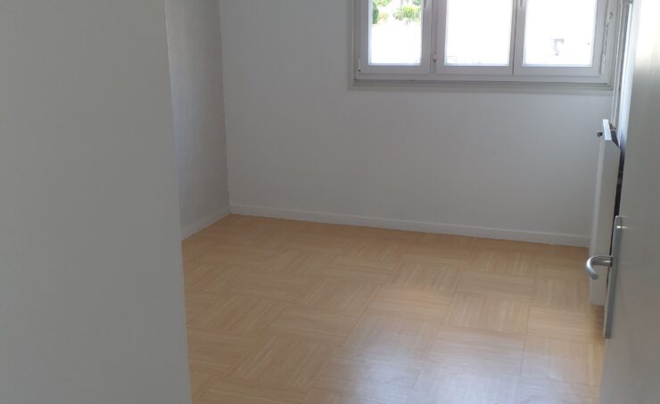 Appartement T5 et + 95m² 63200 RIOM - Image 3