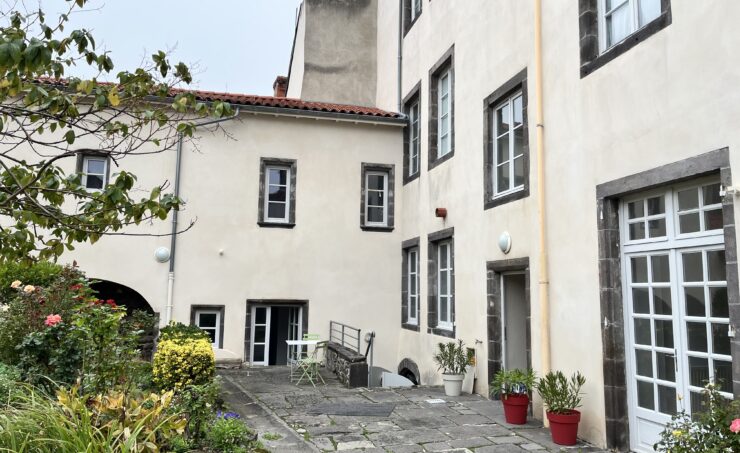 Appartement T3 55m² 63200 RIOM - Image 1