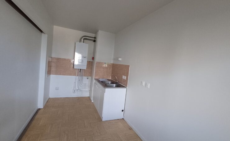 Appartement T3 69m² 63000 CLERMONT FERRAND - Image 2