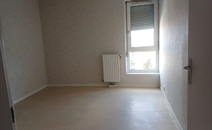 Appartement T3 69m² 63000 CLERMONT FERRAND - Image 2