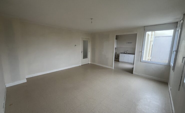 Appartement T4 N°33 Résidence LA VARENNE 2 - Image 2