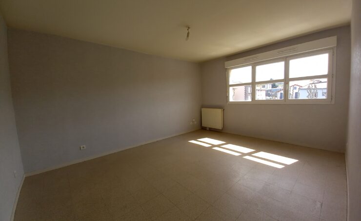 Appartement T2 Résidence Charles De Gaulle - Image 4