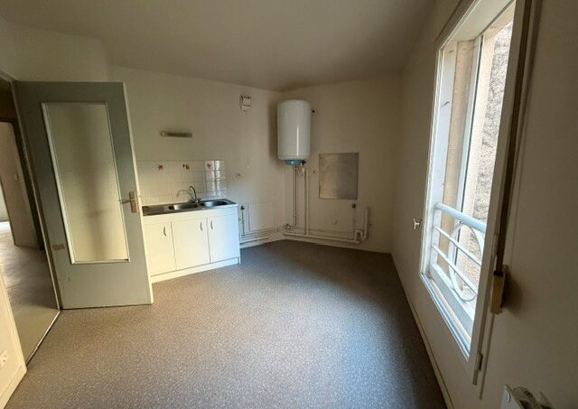 Appartement  T2 62M² 63200 RIOM - Image 3