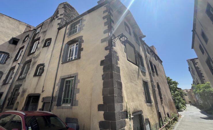 Maison T5 N°1 rue Saint Antoine - Image 1