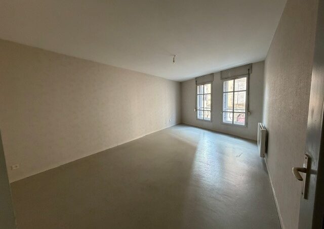 Appartement  T2 62M² 63200 RIOM - Image 2