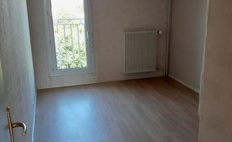 Appartement T4 81m² 63720 ENNEZAT - Image 3