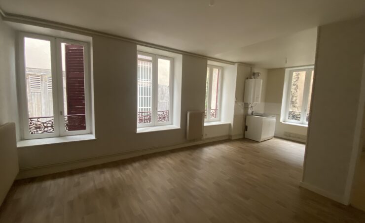 Appartement T2 42m² 63000 CLERMONT FERRAND - Image 1
