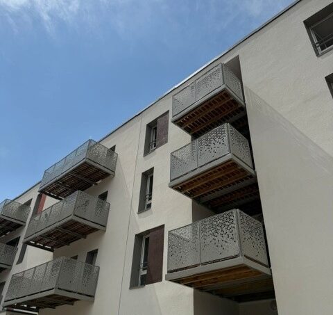 Appartement T4 73m² 63700 ST ELOY LES MINES - Image 4