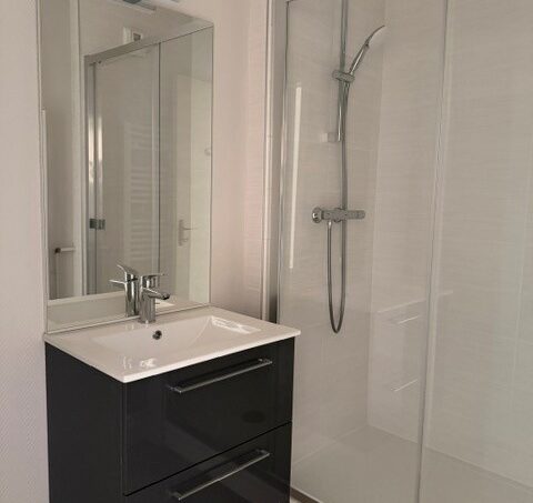 Appartement T2 47m² 63700 ST ELOY LES MINES - Image 2