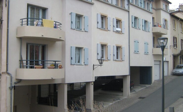 Appartement T3 80m² 63300 THIERS - Image 1
