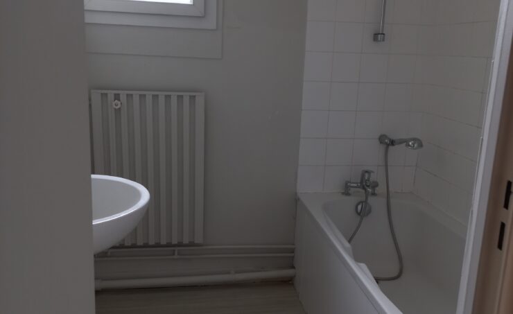 Appartement T2 58m² 63200 RIOM - Image 3