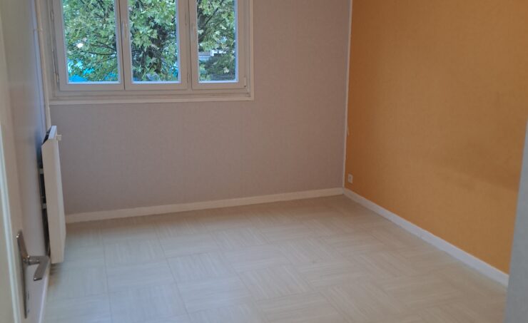 Appartement T5 et + 95m² 63200 RIOM - Image 3
