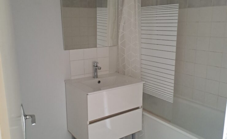 Appartement T1 50m² 63200 RIOM - Image 2