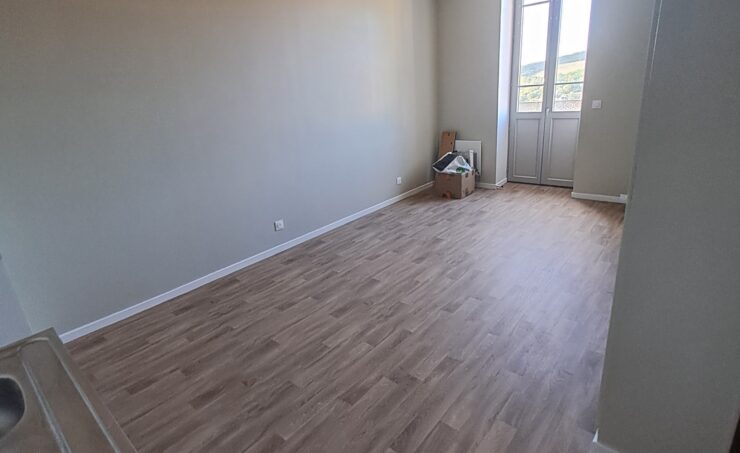 Appartement T1 34m² 63140 CHATEL GUYON - Image 2