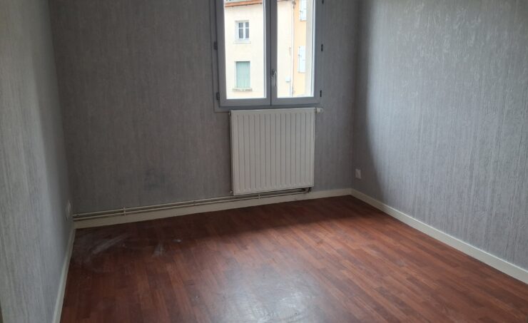 Maison T4 89m² 63550 PALLADUC - Image 6
