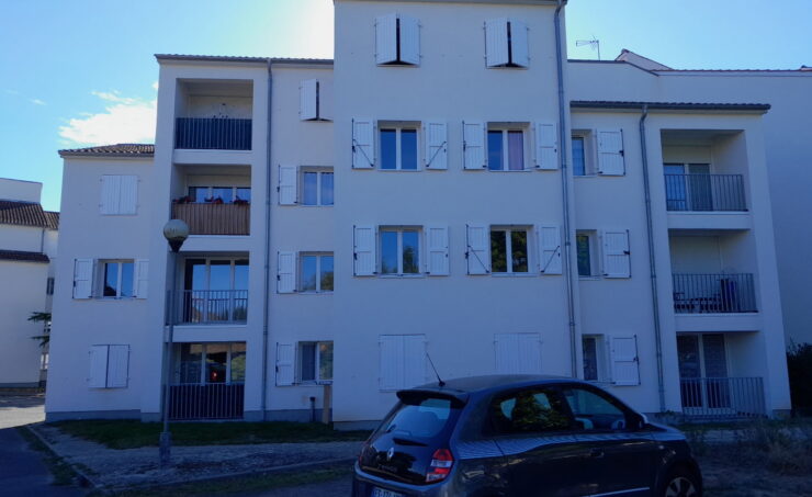 Appartement T4 83m² 63600 AMBERT - Image 8