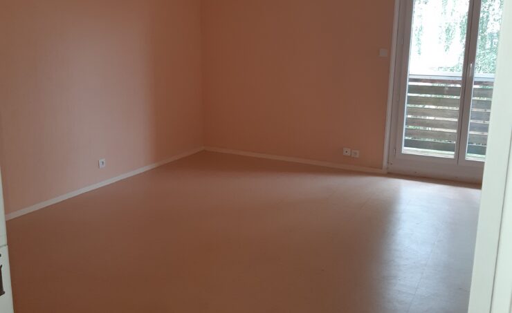 Appartement T4 78m² 63380 ST AVIT - Image 3