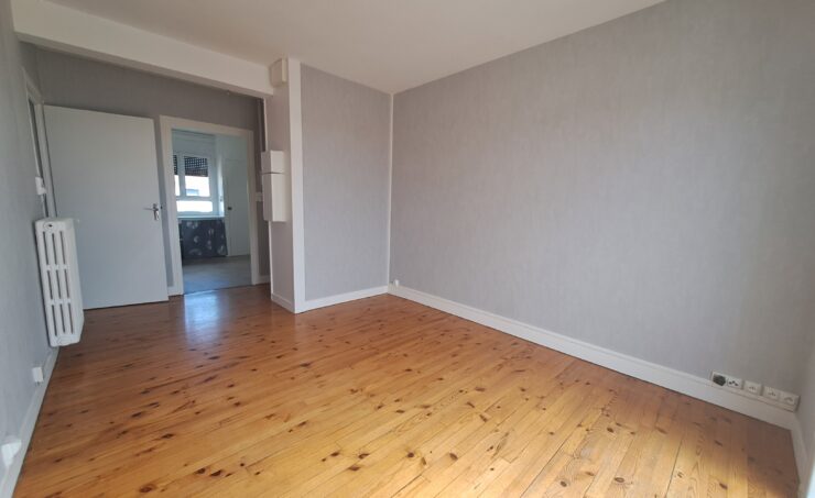 Appartement T2 42m² 63200 RIOM - Image 1