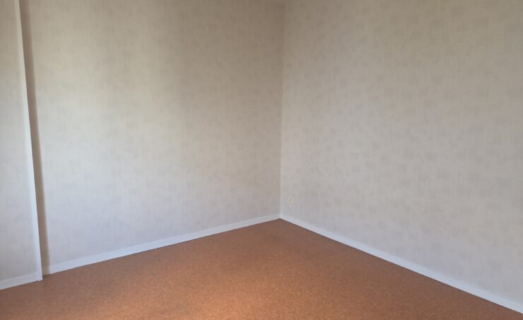 Appartement T4 83m² 63122 ST GENES CHAMPANELLE - Image 3
