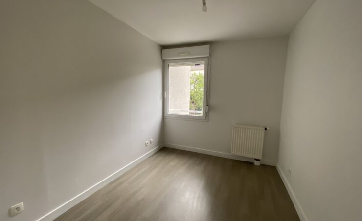 Appartement T4 80m² 63122 CEYRAT - Image 4