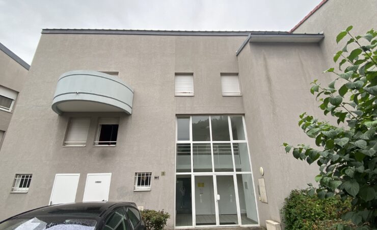 Appartement T4 80m² 63122 CEYRAT - Image 7